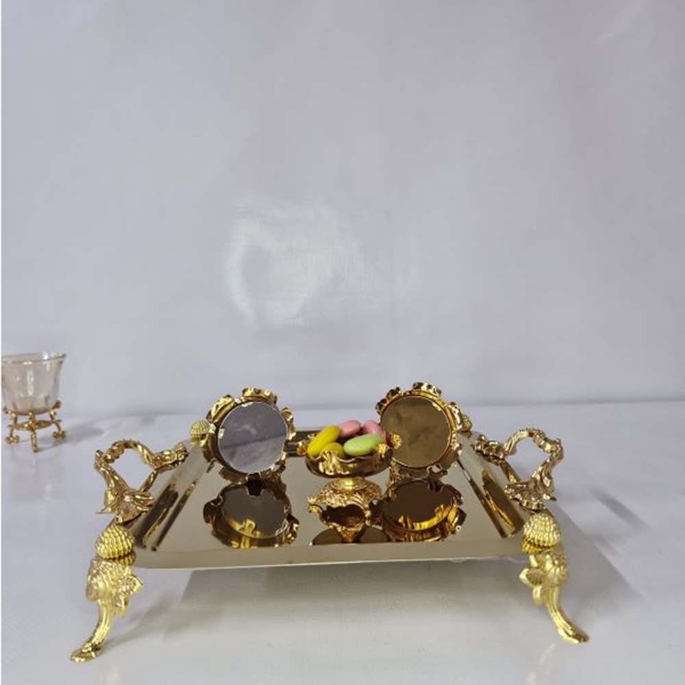 SUNUM TEPSİ AYAKLI GOLD